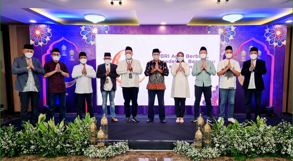 Peduli kepada Pekerja Lepas “Gig Economy”, BRI Agro Memberikan Bantuan CSR Paket Sembako di Bulan Ramadhan